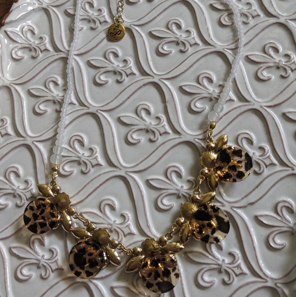 Reversible Statement Necklace - Picture 5 of 5